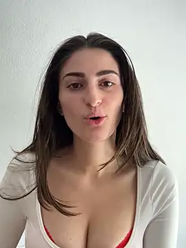 OliviaBaby- online show from 05-13-26, 09:27