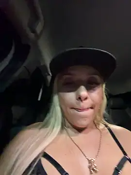 exclusivecouple69 online show from 05-19-26, 12:48