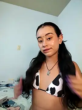 L0lita Emi12 online show from 06-01-26, 08:08