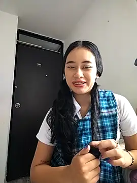 L0lita Emi12 online show from 06-19-26, 09:09