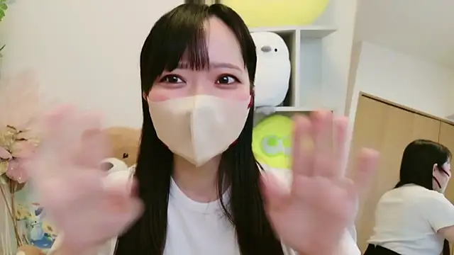 HIKARI o0 online show from 05-09-26, 02:48