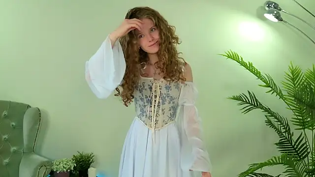 Mila Stain online show from 05-07-26, 05:22