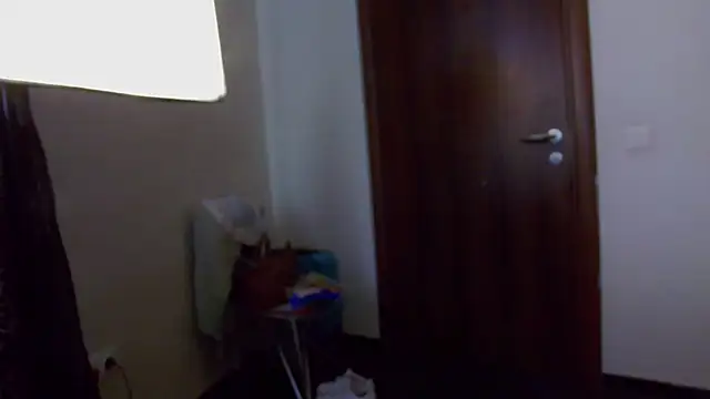 EmmaHazee online show from 06-04-26, 04:39