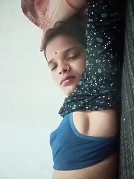 Student garl 1 online show from 06-05-26, 12:15