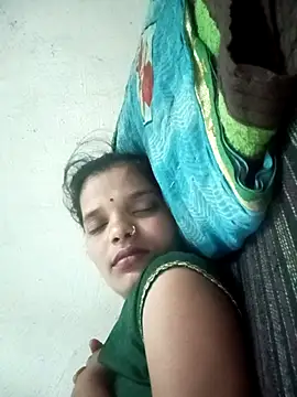 Student garl 1 online show from 05-18-26, 10:20