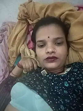 Student garl 1 online show from 06-19-26, 04:46