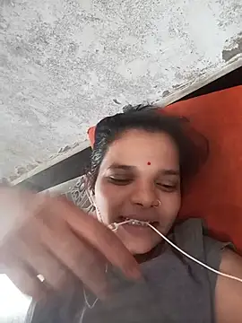 Student garl 1 online show from 05-26-26, 11:08