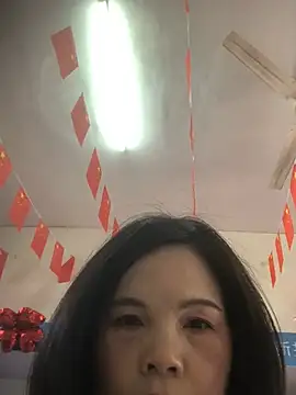 nidejiejie online show from 06-17-26, 12:21