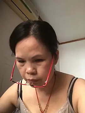 nidejiejie online show from 06-03-26, 03:40