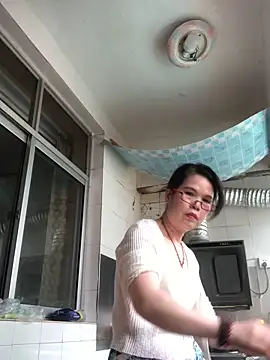 nidejiejie online show from 05-24-26, 03:28