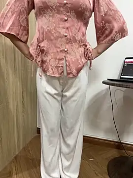 cherry by online show from 06-07-26, 03:17