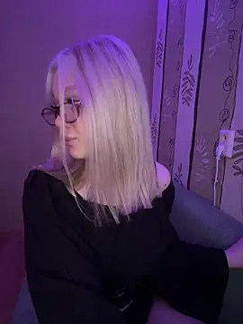 Velvet Doll  online show from 06-17-26, 04:23