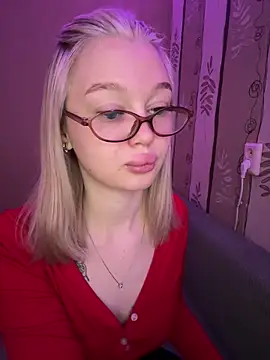 Velvet Doll  online show from 06-01-26, 04:45