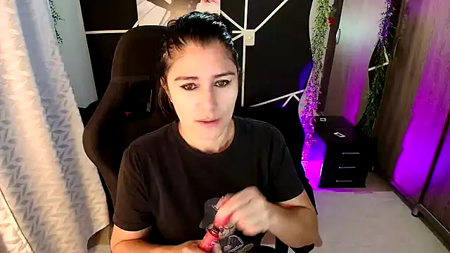 LUCYMILF SEXY online show from 05-16-26, 12:59