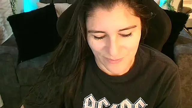 LUCYMILF SEXY online show from 05-30-26, 02:55