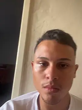 morenoboyy online show from 05-04-26, 05:49