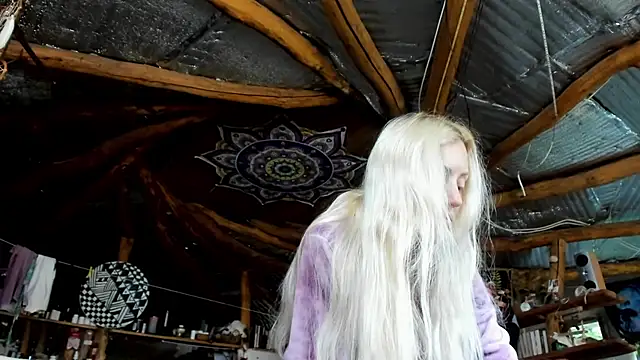 wildforestmuse  online show from 07-11-26, 03:29