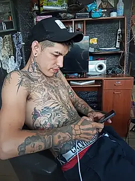 demoni0802 online show from 05-19-26, 03:41