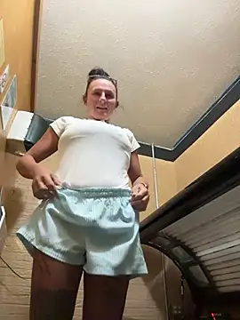 XoCcBaby online show from 06-26-26, 05:41