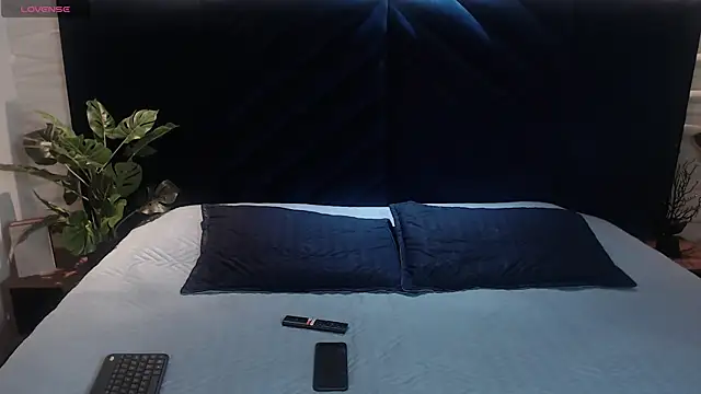 Spencerwhite  online show from 06-16-26, 10:21