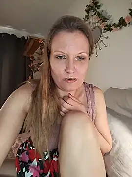 Candy Cougar online show from 06-05-26, 06:52