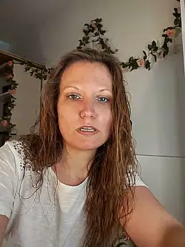 Candy Cougar online show from 05-23-26, 06:45