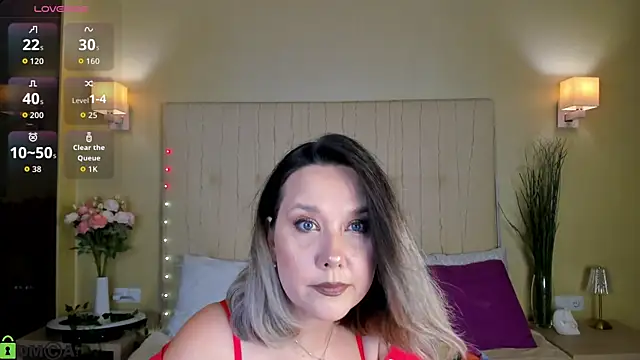 Nikki Mi1k online show from 08-01-26, 05:22