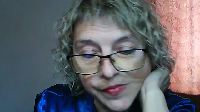 ElizabethGorden online show from 06-17-26, 05:40
