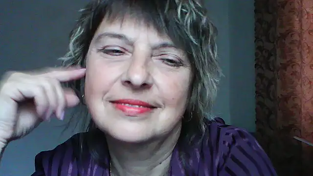 ElizabethGorden online show from 05-12-26, 12:55