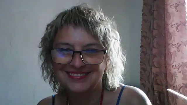 ElizabethGorden online show from 07-10-26, 05:51