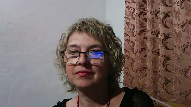 ElizabethGorden online show from 06-21-26, 07:08