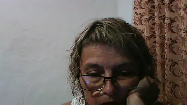 ElizabethGorden online show from 08-05-26, 05:40