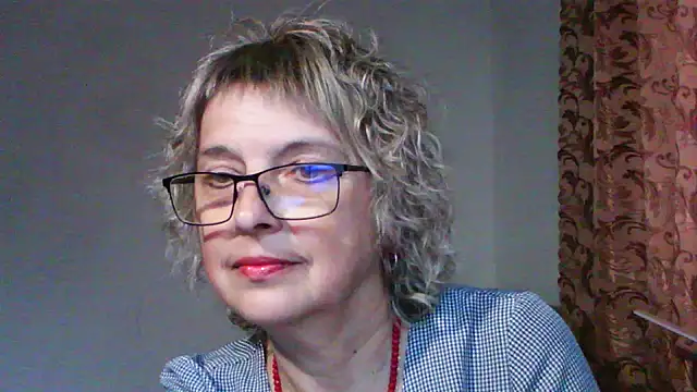 ElizabethGorden online show from 06-12-26, 01:09