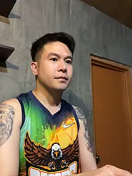 xanderalex13 online show from 05-07-26, 03:48