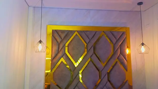 Ey Im simone  online show from 05-15-26, 12:03