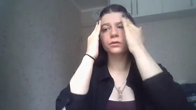 GrayceDeclet online show from 06-17-26, 04:12