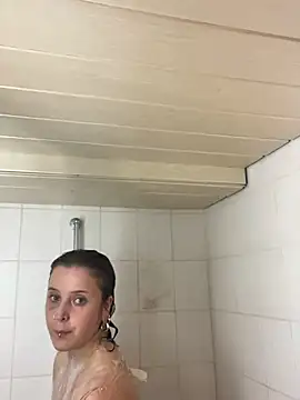 EmilieBraun online show from 05-20-26, 08:39