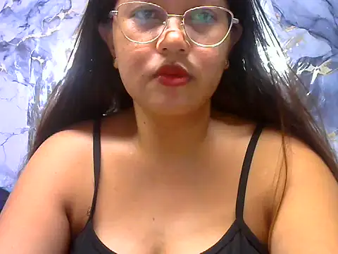 Snapshot of Asiandarknipples69 chatting on 05-31-26, 04:40 Asiandarknipples69 online show from 05-31-26, 04:40