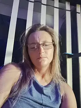 Queenle91 online show from 05-31-26, 08:09