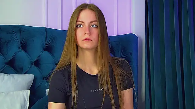 SofiaSarvains online show from 07-16-26, 06:16