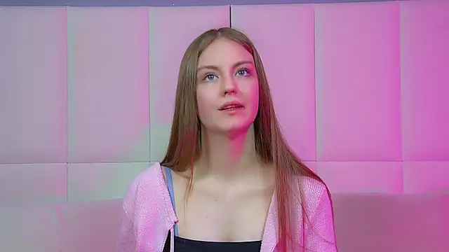 SofiaSarvains online show from 05-13-26, 06:48