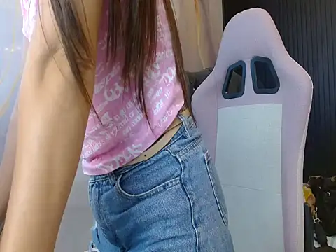 naomis 36 online show from 07-11-26, 01:33