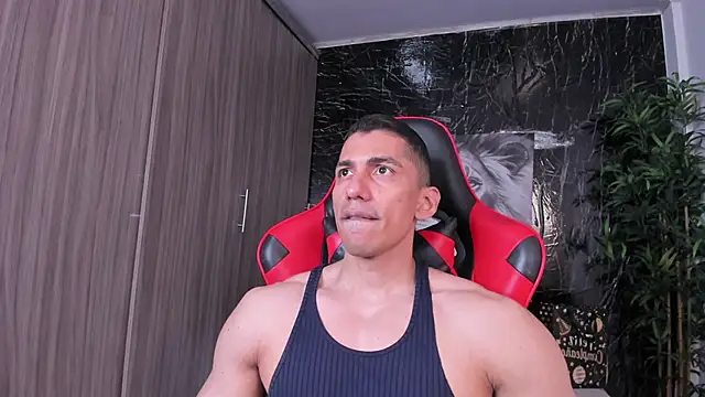Erik castle online show from 06-19-26, 03:40