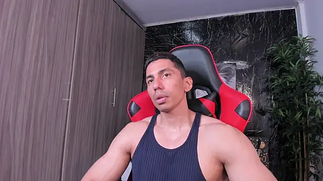 Erik castle online show from 05-19-26, 04:03