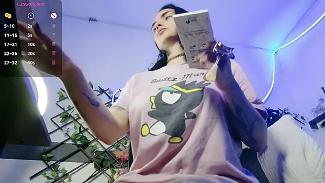 KandyParis online show from 06-19-26, 06:47