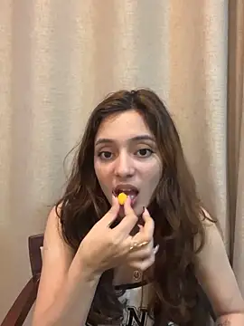 Lilywant online show from 05-10-26, 02:52
