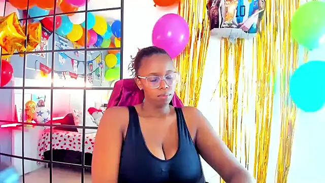 Snapshot of Miss_Khaleesi chatting on 06-23-26, 05:00 Miss Khaleesi online show from 06-23-26, 05:00