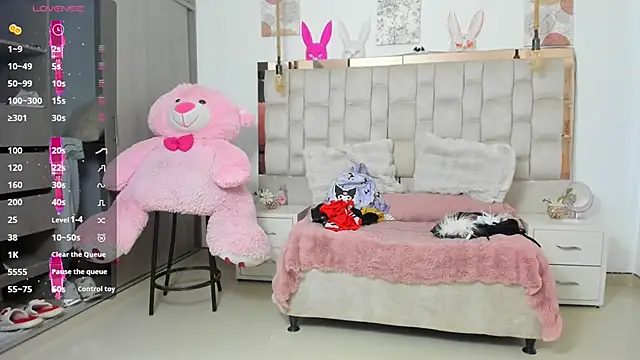 MaddyReyes online show from 06-03-26, 07:51