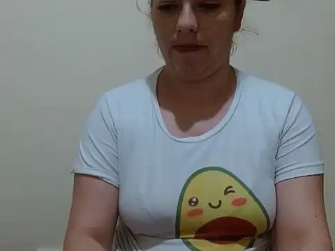 Snapshot of Catalina_sweet_ws chatting on 06-10-26, 04:46 Catalina sweet ws online show from 06-10-26, 04:46