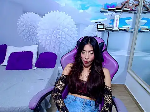 AMBEL-ROSE online show from 05-16-26, 04:33